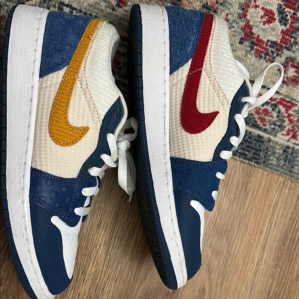 Nike Multicolor Sneakers